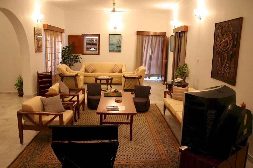 ג'איפור Giri Homestay By Vista Rooms מראה חיצוני תמונה
