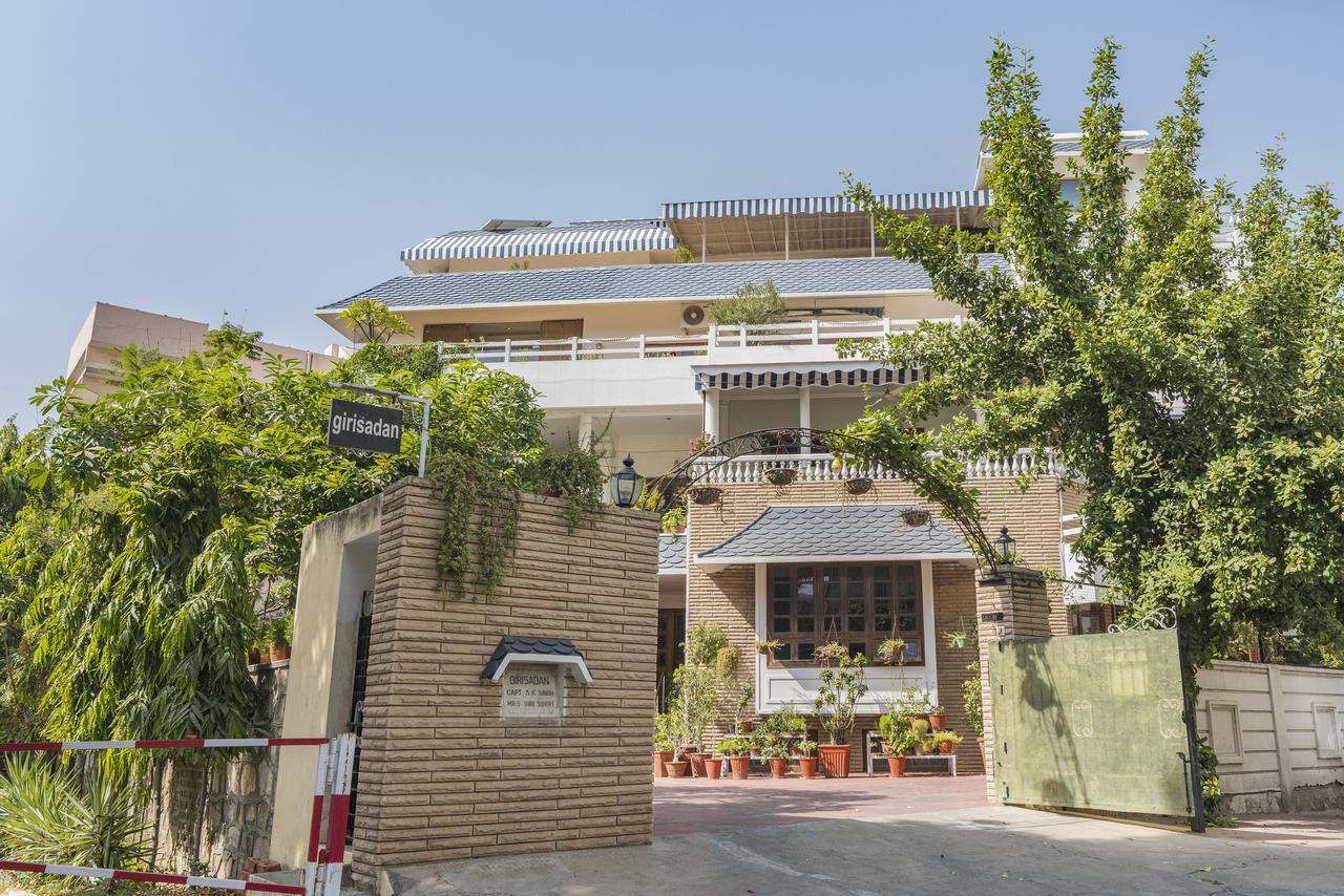 ג'איפור Giri Homestay By Vista Rooms מראה חיצוני תמונה
