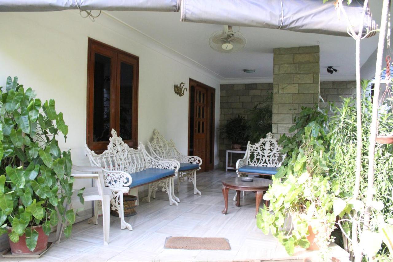ג'איפור Giri Homestay By Vista Rooms מראה חיצוני תמונה