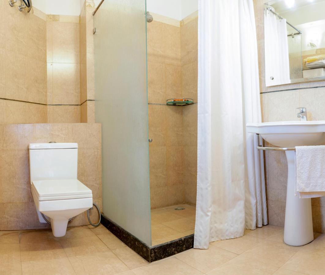 ג'איפור Giri Homestay By Vista Rooms מראה חיצוני תמונה